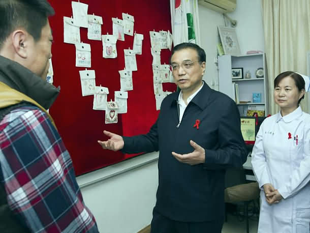 让艾滋患者前行的路不再孤独A 李克强