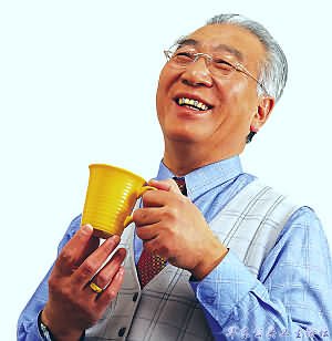 老年人三个时段补水很重要A